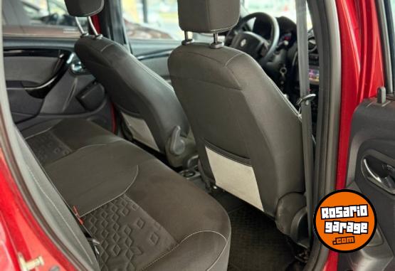 Autos - Renault Oroch Outsider Plus 2.0 2017 GNC 140000Km - En Venta