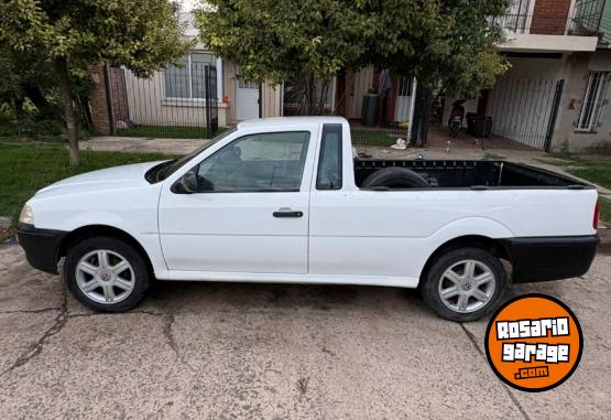 Camionetas - Volkswagen SAVEIRO 2006 Nafta 223000Km - En Venta