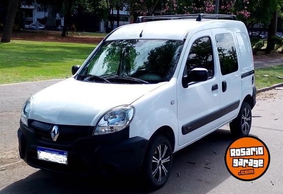 Utilitarios - Renault Kangoo 2016 Nafta 51000Km - En Venta