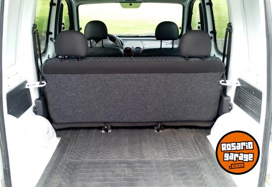 Utilitarios - Renault Kangoo 2016 Nafta 51000Km - En Venta