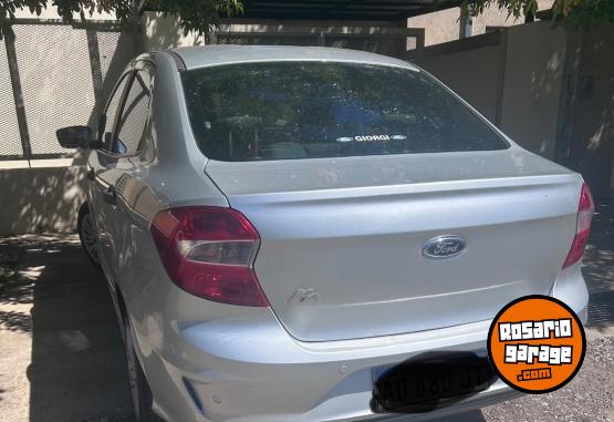 Autos - Ford Ka 2019 Nafta 97000Km - En Venta