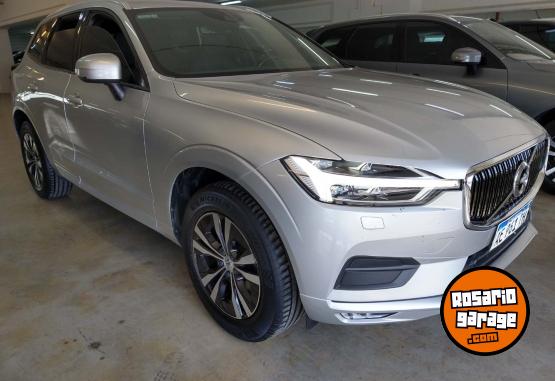 Autos - Volvo XC60 T5 MOMENTUN 2021 Nafta 40400Km - En Venta
