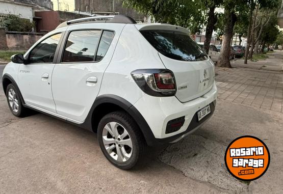 Autos - Renault SANDERO STEPWAY 1.6 PRIVI 2017 Nafta  - En Venta