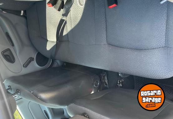 Autos - Renault CLIO 1.2 2010 Nafta 150000Km - En Venta