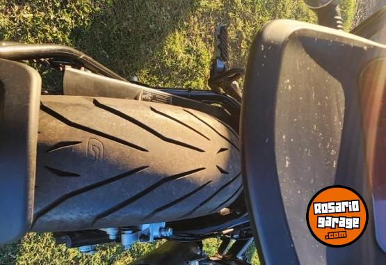 Motos - Benelli Leoncino 500 2021 Nafta 1700Km - En Venta