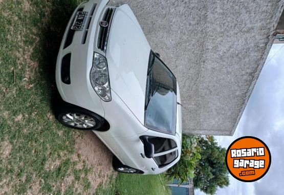 Autos - Fiat Palio Fire 2015 GNC 200000Km - En Venta