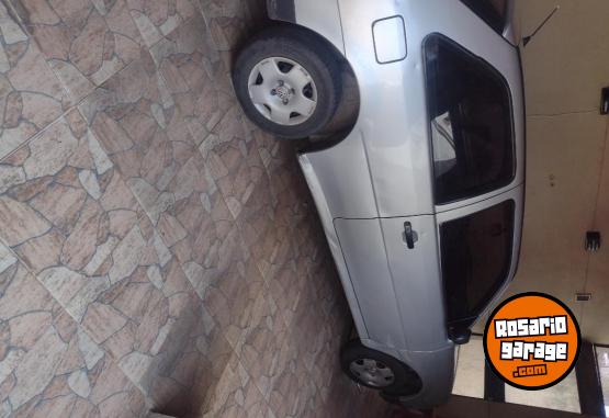 Autos - Volkswagen Gol 1.6 sedan 3 puertas 2009 Nafta 172000Km - En Venta