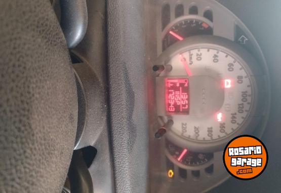 Autos - Volkswagen Gol 1.6 sedan 3 puertas 2009 Nafta 172000Km - En Venta