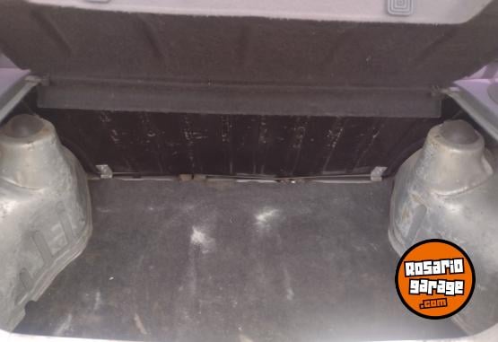 Autos - Volkswagen Gol 1.6 sedan 3 puertas 2009 Nafta 172000Km - En Venta