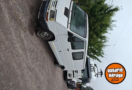Utilitarios - Renault Traffic 2002 Diesel 111111Km - En Venta