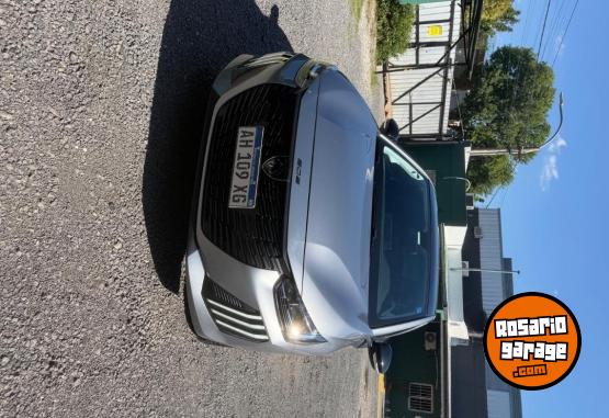 Autos - Peugeot 208 allure pack T200 2025 Nafta 9800Km - En Venta