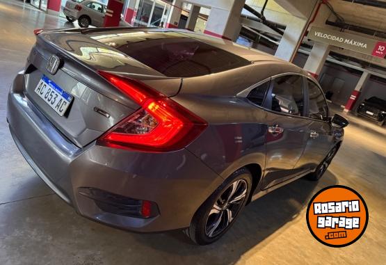 Autos - Honda Civic 2018 Nafta 130000Km - En Venta