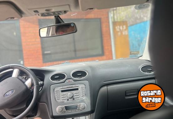 Autos - Ford Focus 2010 Nafta 220000Km - En Venta