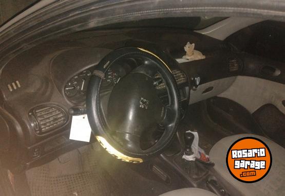 Autos - Peugeot 206 XR PREMIUM 2004 Nafta 200000Km - En Venta