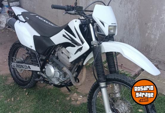 Motos - Honda Tornado 2019 Nafta 19000Km - En Venta
