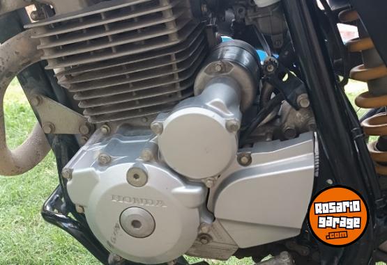 Motos - Honda Tornado 2019 Nafta 19000Km - En Venta