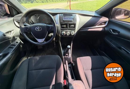 Autos - Toyota Yaris XS 2019 Nafta 74000Km - En Venta