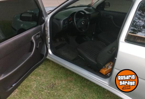 Autos - Volkswagen Gol Power 2005 GNC 167500Km - En Venta
