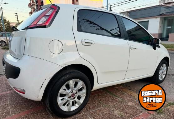 Autos - Fiat Punto 1.4 Attractive 2013 Nafta 146000Km - En Venta