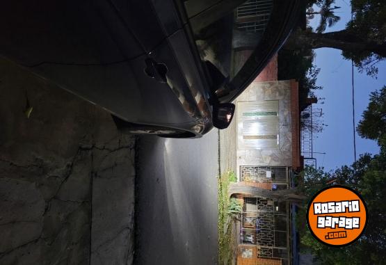 Autos - Volkswagen Virtus 2019 GNC 115000Km - En Venta