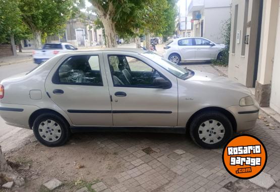 Autos - Fiat Siena 2002 GNC 350000Km - En Venta