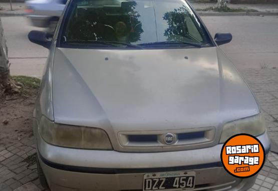 Autos - Fiat Siena 2002 GNC 350000Km - En Venta