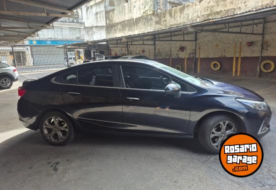 Autos - Chevrolet Cruze 1.4 LTZ 2022 Nafta 61000Km - En Venta