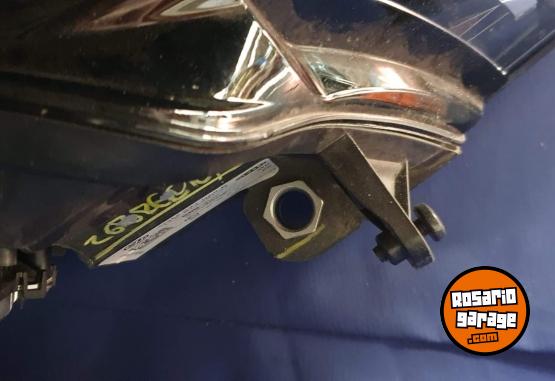 Accesorios para Autos - Vendo �ptica golf mk7 - En Venta