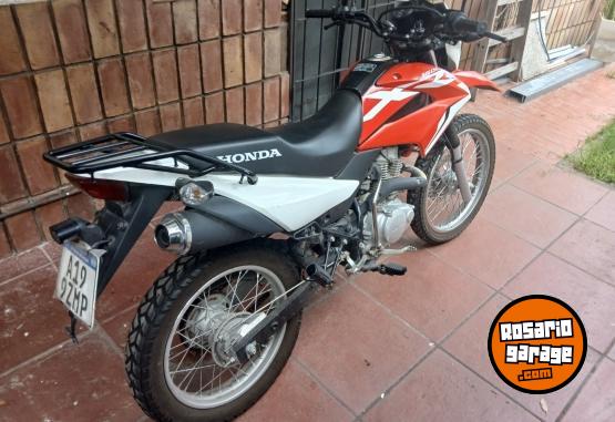 Motos - Honda Xr 150 L 2023 Nafta 4000Km - En Venta