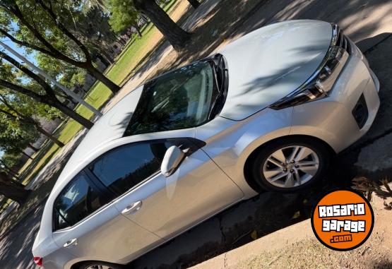 Autos - Toyota COROLLA 2017 Nafta 192000Km - En Venta