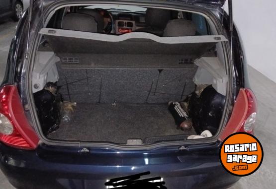 Autos - Renault Clio 2 2011 Nafta 100300Km - En Venta