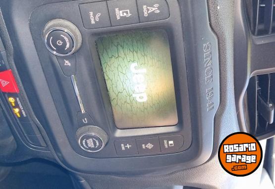 Camionetas - Jeep Renegade 2017 Nafta 79400Km - En Venta