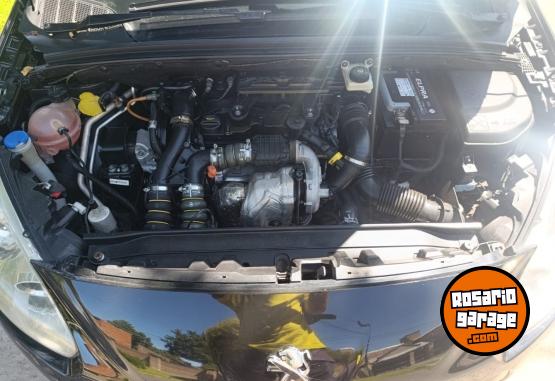 Autos - Peugeot 308 feline 2012 Diesel 156000Km - En Venta