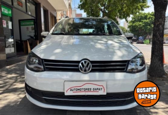 Autos - Volkswagen Suran 2014 Nafta 130000Km - En Venta
