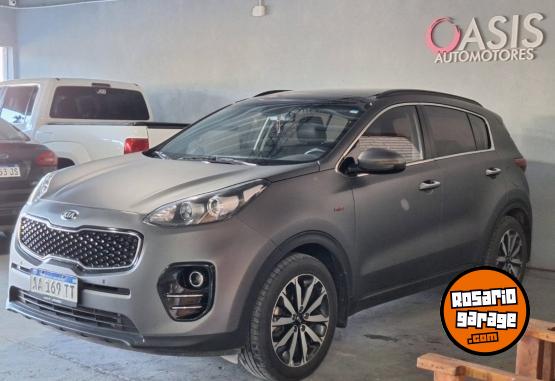 Camionetas - Kia SPORTAGE AT 2.0 4X4 2016 Nafta 115000Km - En Venta