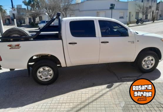 Camionetas - Toyota HILUX 2008 Diesel 380000Km - En Venta