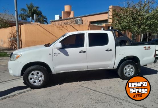 Camionetas - Toyota HILUX 2008 Diesel 380000Km - En Venta