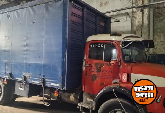 Camiones y Gr�as - Mercedes benz 1114 - En Venta