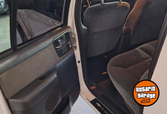 Camionetas - Chevrolet S10 2.8 DLX 4X2 ELECTRONI 2011 Diesel 220000Km - En Venta