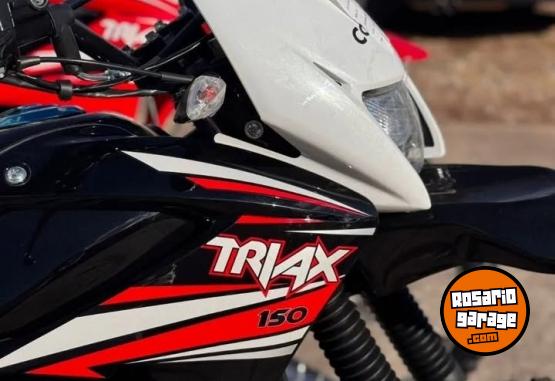 Motos - Corven TRIAX 150 R3 2026 Nafta 0Km - En Venta