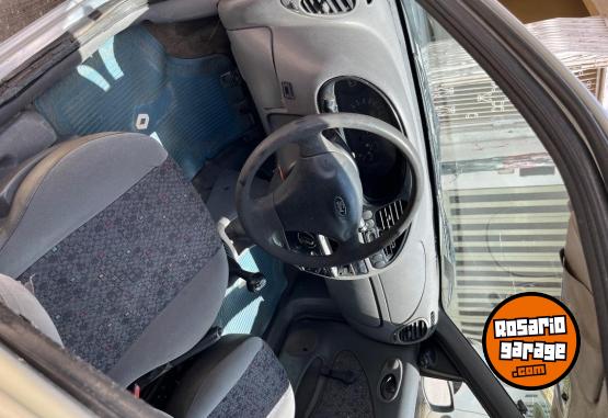 Autos - Ford Fiesta XL 2001 Nafta 200000Km - En Venta