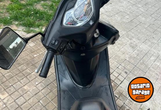 Motos - Honda Elite 125 2017 Nafta 21000Km - En Venta