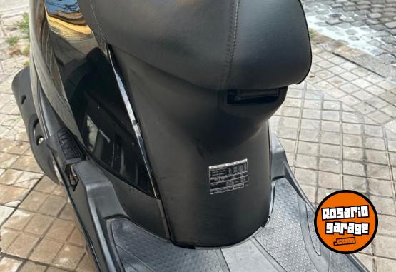 Motos - Honda Elite 125 2017 Nafta 21000Km - En Venta