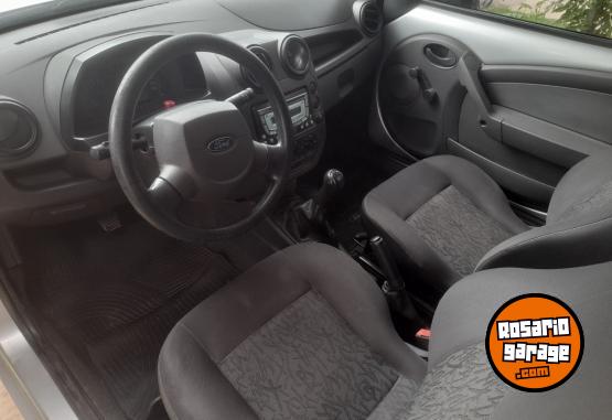 Autos - Ford Ka gol palio 2010 Nafta 150000Km - En Venta