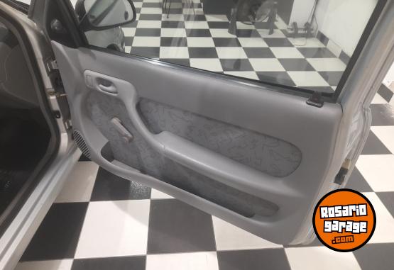 Autos - Volkswagen Gol 2001 GNC 186000Km - En Venta