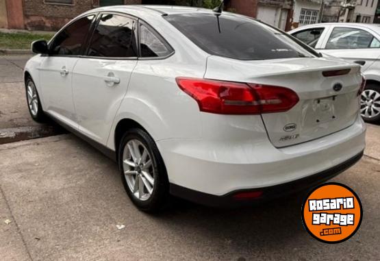 Autos - Ford FOCUS III 2.0 SE AT 2017 Nafta  - En Venta