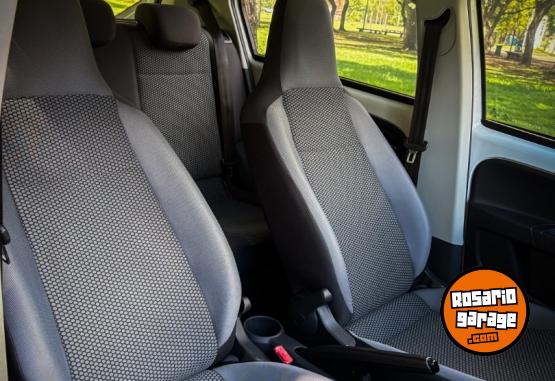Autos - Volkswagen UP MOVE 1.0 2015 Nafta 87000Km - En Venta