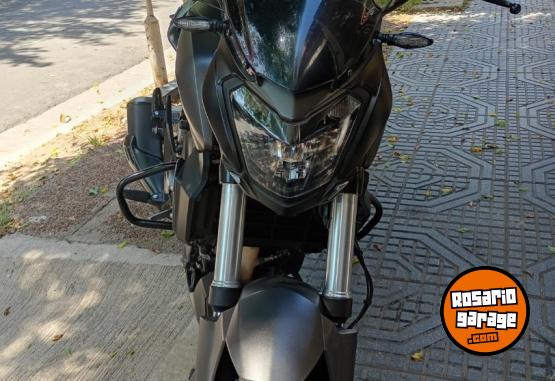 Motos - Bajaj DOMINAR 250 2022 Nafta 22500Km - En Venta