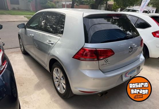 Autos - Volkswagen GOLF CONFORTLINE 1.4 2017 Nafta 127568Km - En Venta