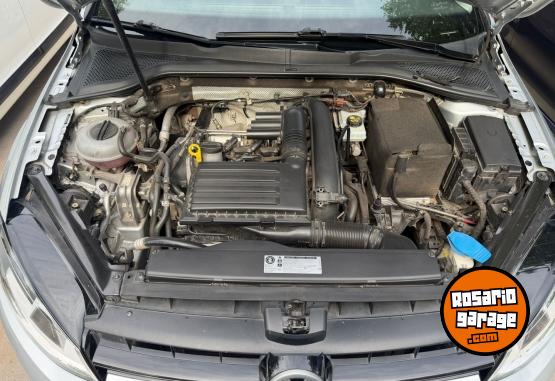 Autos - Volkswagen GOLF CONFORTLINE 1.4 2017 Nafta 127568Km - En Venta